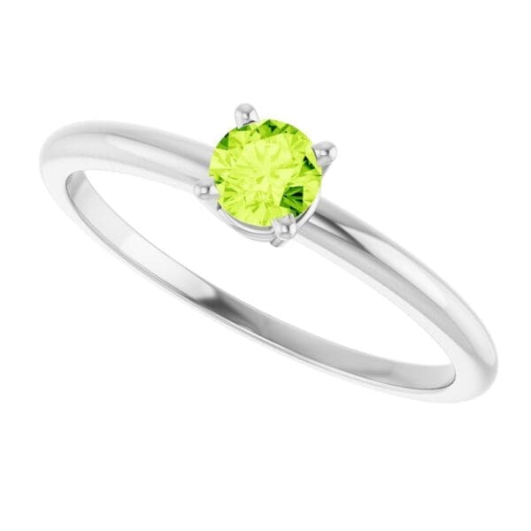14K White Natural Peridot Ring - Image 2